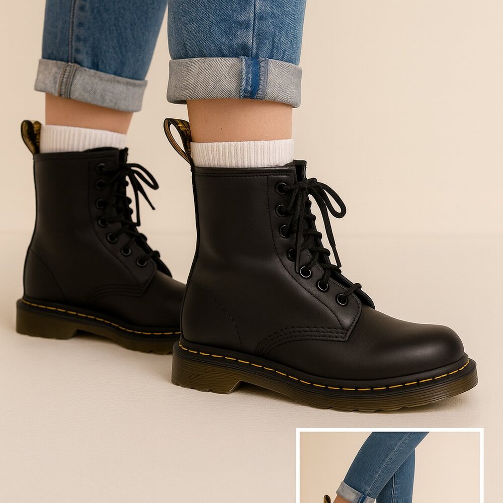 DR. MARTENS 15382 Black Zip Lace-Up Combat Boots Women's‎ Size 4M Comfort Grunge